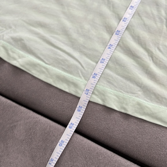 Lululemon Top - Picture 5 of 6